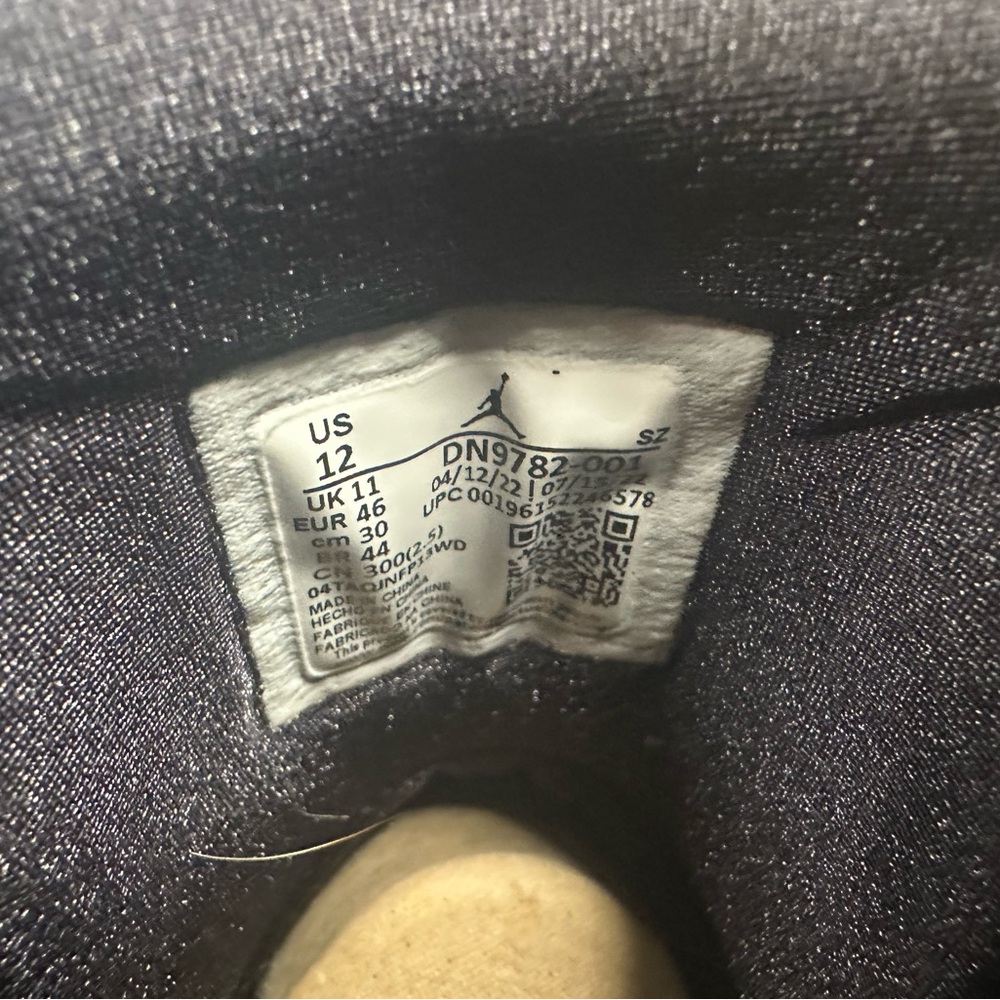 Jordan 7 Retro Olive - Picture 8 of 8